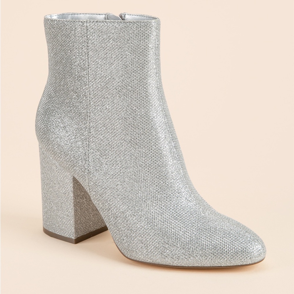 EUC Madden Girl Sparkly Ankle Boots | Size 9.5 | Silver Glitter Block Heel